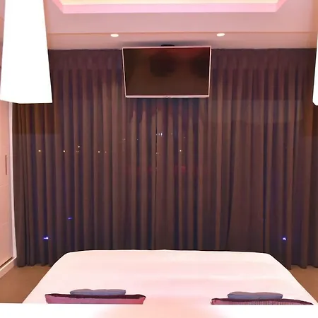 Emyla New Modern 5 Min From Pacha Santa Eularia des Riu
