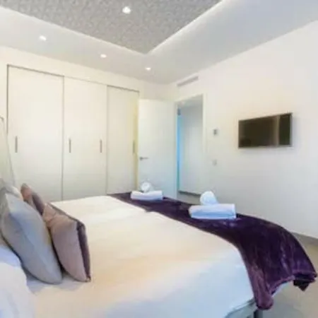 Emyla New Modern 5 Min From Pacha Villa Santa Eularia des Riu